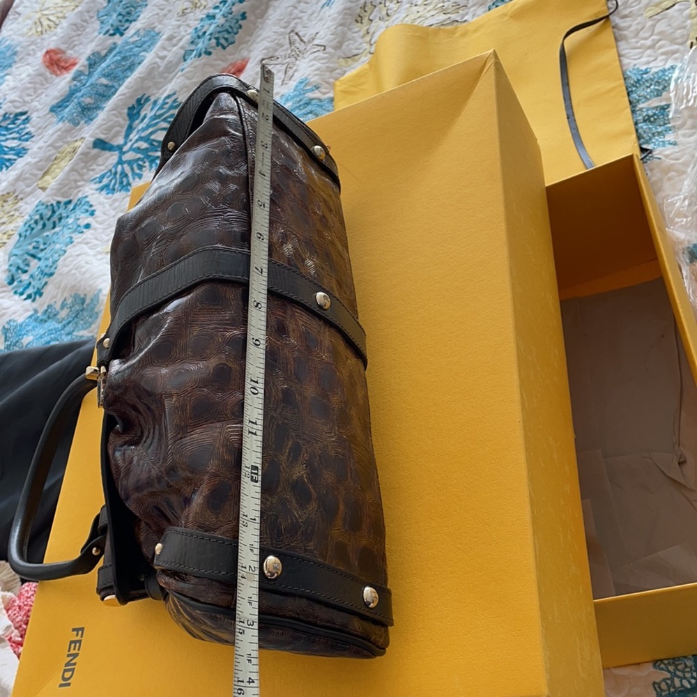 🌺🌸 FENDI Pristine Bag 🌸🌺 - Picture 12 of 15